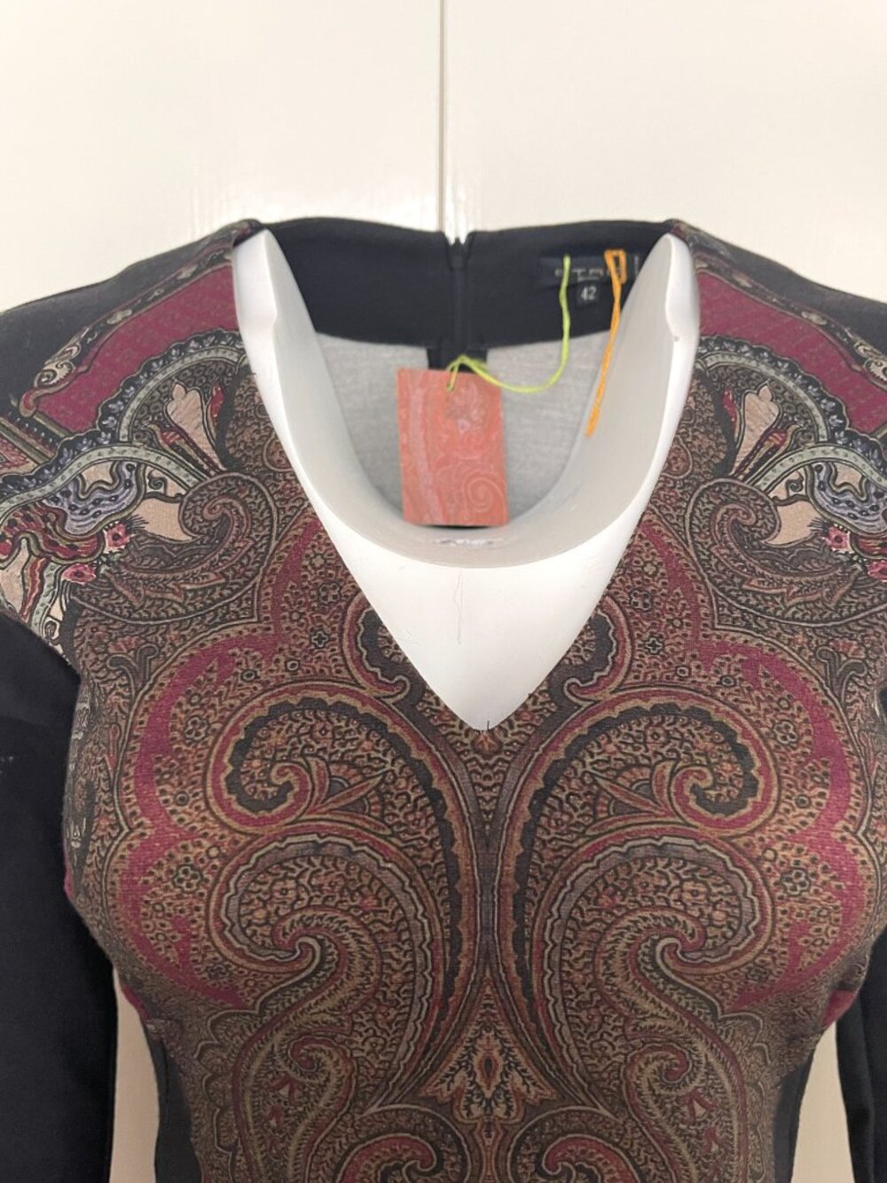 ETRO stretchy wool  black & burgundy Long Sleeve cone Dress IT 42 US 4/6 - Picture 5 of 17